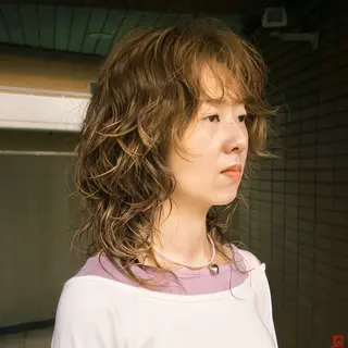 セミロング カラー パーマ デジタルパーマ🌀レ イヤー🍃かんたまるのヘアスタイル