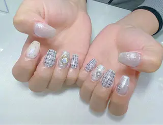 ネイル I-nailロング /ワンホン/キラキラのネイルデザイン