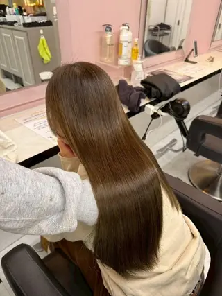 カラー 透明感グレージュ🩶 韓国ヘア🇰🇷横浜のヘアスタイル