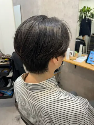 ショート 似合う髪型見つけます AYAKAのヘアスタイル