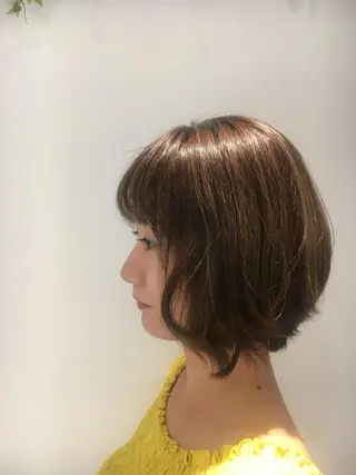 ショート カラー 江原 彩華のヘアスタイル
