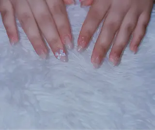 ネイル ESPOIR Ｎのネイルデザイン