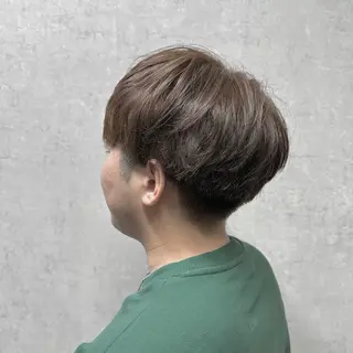 メンズ 手塚 菜々美のヘアスタイル