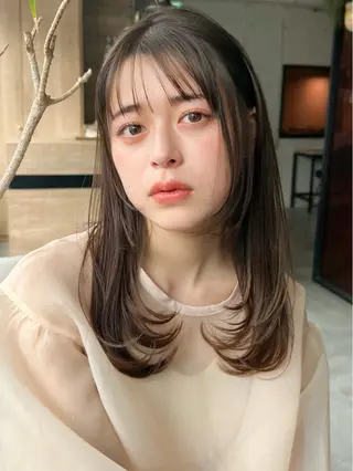 ミディアム カラー 透明感color🍀 Kurumiのヘアスタイル
