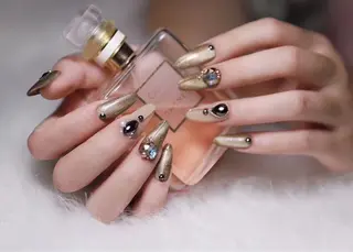 ネイル 幻之花 Nailのネイルデザイン