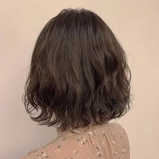 ショート カラー パーマ ヘアアレンジ 松田 亮葉のヘアスタイル