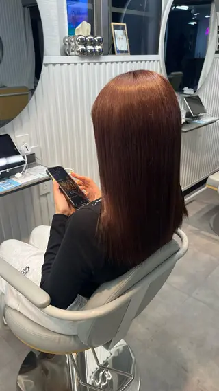 セミロング カラー 松井 咲樹のヘアスタイル