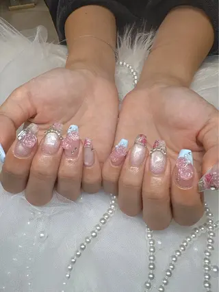 ネイル SHION  のネイルデザイン
