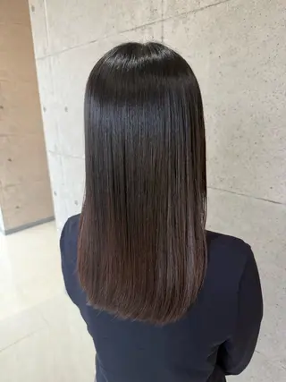 ロング 廣瀬 愛のヘアスタイル
