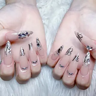 ネイル 🍭Yun nail hyejin🌸のネイルデザイン