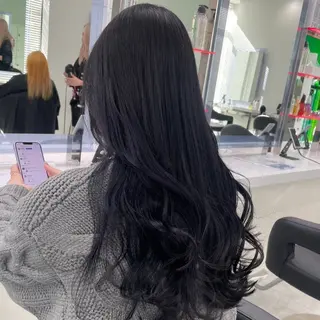 ロング カラー 流行りの透明感カラー ×縮毛矯正🤍ユウのヘアスタイル