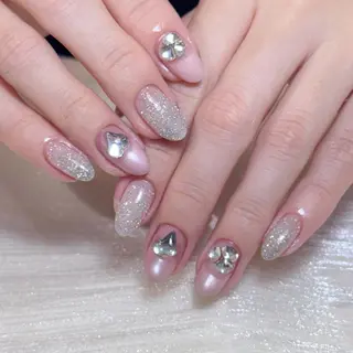 ネイル LUMINA NAYAのネイルデザイン