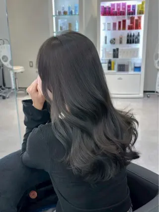 ロング カラー 堀江/髪質改善/ ナチュラルカラーのヘアスタイル