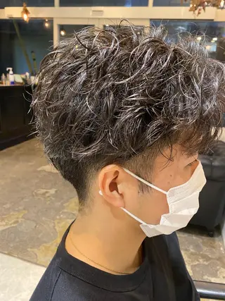 ショート バレイヤージュ職人 🔥代表YU-SHIのヘアスタイル