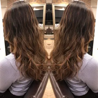 ミディアム カラー 美髪・艶髪特化美容師 RYOJIのヘアスタイル