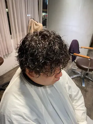 ショート パーマ メンズ 大阪/メンズパーマ /海外風/江﨑翔のヘアスタイル