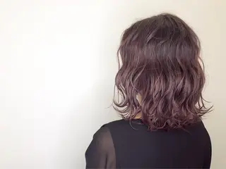 ミディアム カラー メンズ レイヤー ウルフ 弓木啓輔のヘアスタイル
