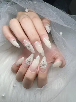 ネイル Lee Nails チップ長さだし専門店のネイルデザイン