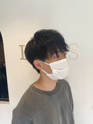 ショート パーマ メンズ ハイトーン&透明感 カラー☘️片山優陽のヘアスタイル