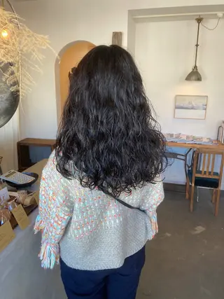 ロング パーマ vahan✂︎ 小林未果🕊のヘアスタイル