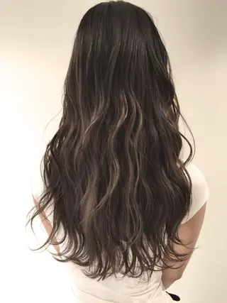 ロング Noe心斎橋 堀田 朋宏のヘアスタイル