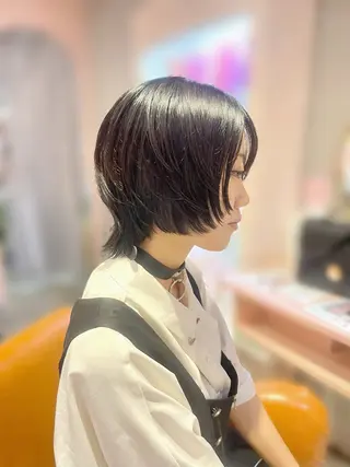 ミディアム 似合わせ／ハイトーン カラー AYAKAのヘアスタイル