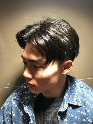 ショート メンズ SAKI SAKIのヘアスタイル