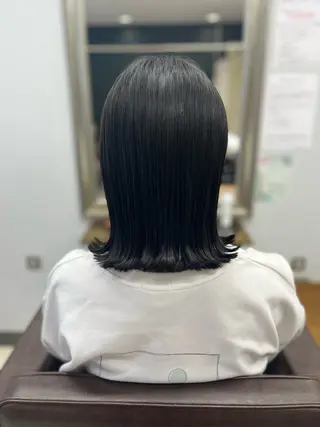 ミディアム 産休の為お休みです! 小島凜のヘアスタイル