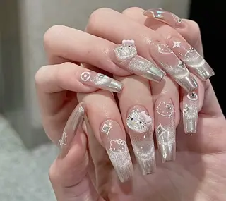 ネイル D-BEAUTY Nailsalonのネイルデザイン