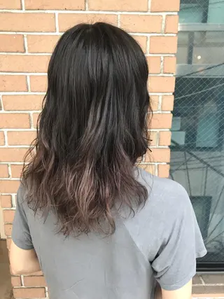 セミロング カラー パーマ ヘアアレンジ メンズ キッズ ネイル マツエク・マツパ サロンドミルク 渋谷高比良のヘアスタイル