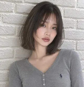 ミディアム 岩間 渉のヘアスタイル