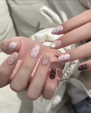 ネイル JISOO ANA.CHUOのネイルデザイン