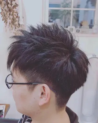 ショート 山口 晃也のヘアスタイル