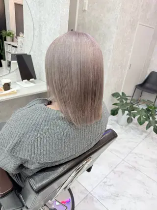 ショート カラー 🌺ハイトーン🌺 矢葺 なぎさ🌺🌺のヘアスタイル