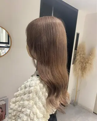 ロング カラー ベージュ指名No1 加賀詩織のヘアスタイル