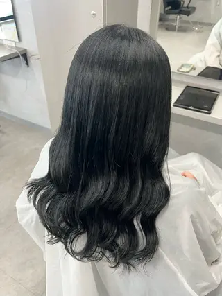 ロング 石津 優菜のヘアスタイル