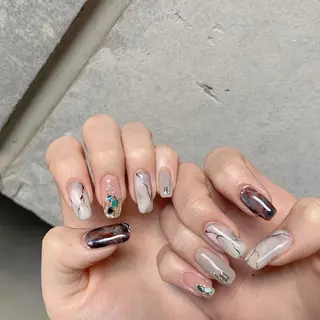 ネイル M. Shihoのネイルデザイン