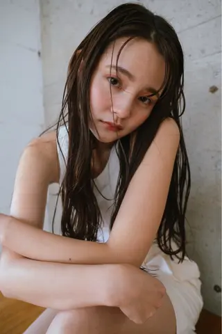 ロング カラー くびれレイヤー/艶 カラー　MADOKAのヘアスタイル