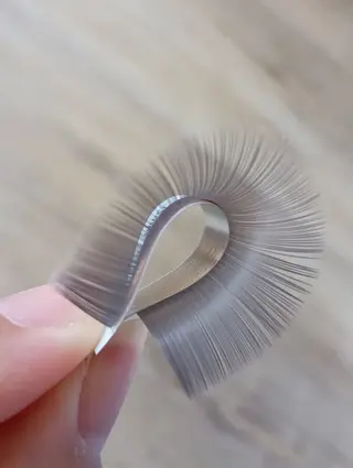 マツエク・マツパ STELLAhair RIEのマツエク・マツパデザイン