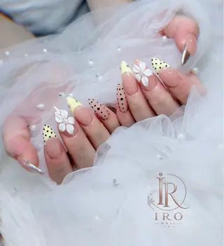 ネイル IRO Nail Studioのネイルデザイン