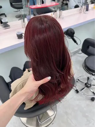 ロング カラー ヘアアレンジ ♥️渋谷の赤髪 トップ/らいる♥️のヘアスタイル