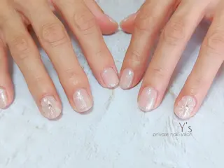 ネイル YUMI NAGAI のネイルデザイン