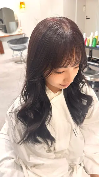 ロング カラー TOIRO ARISAのヘアスタイル