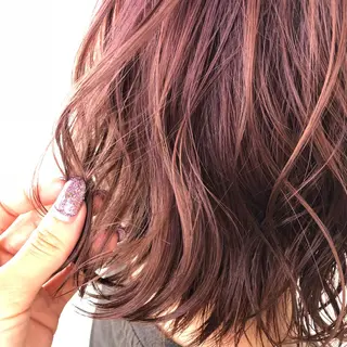 ショート カラー 小顔レイヤー/ ベージュ🤍Rieのヘアスタイル