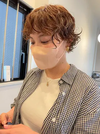 ショート パーマ やまさきえりこ ニュアンスパーマのヘアスタイル
