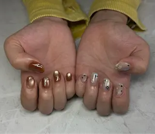 ネイル yotsuha 🍀のネイルデザイン