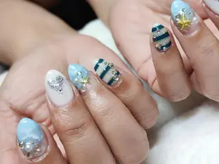 ネイル RUNWAY のネイルデザイン