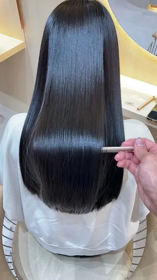 ロング カラー 美髪縮毛矯正✨🫧 レイヤー川村利幸のヘアスタイル