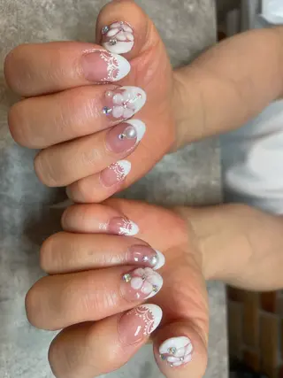 ネイル 佐藤 悠子のネイルデザイン