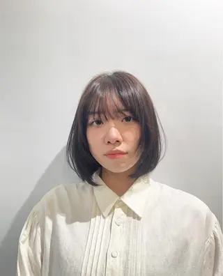 カラー rina韓国レイヤー ハッシュカットのヘアスタイル